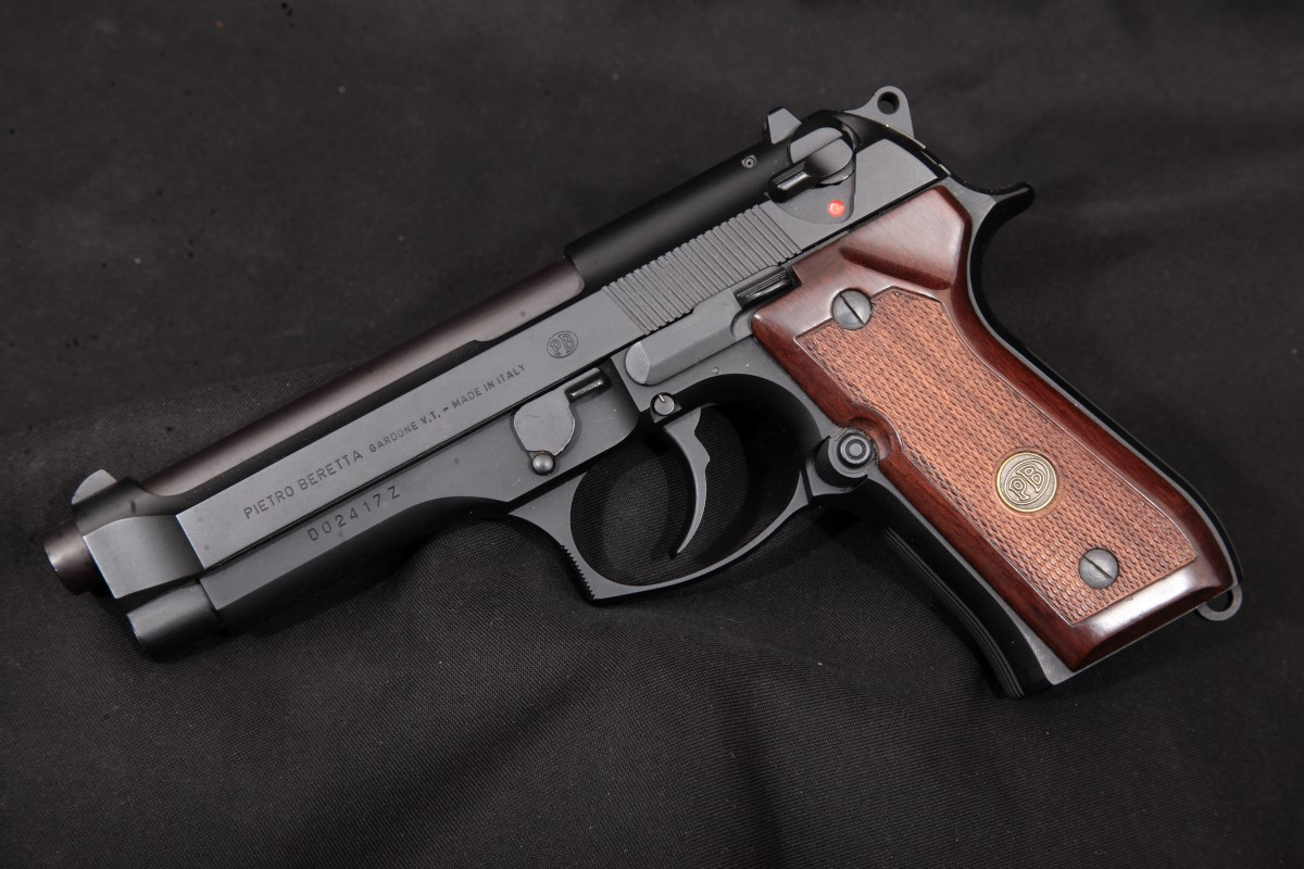 Beretta Model 92f 92-F, Bruniton & Black 4.9