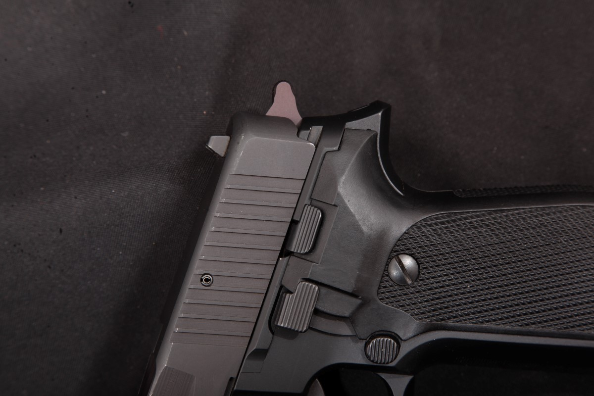 SIG Sauer - West German Model P226, Blue & Black 4.4 SIG Sauer - West German Model P226, Blue & Black 4.4