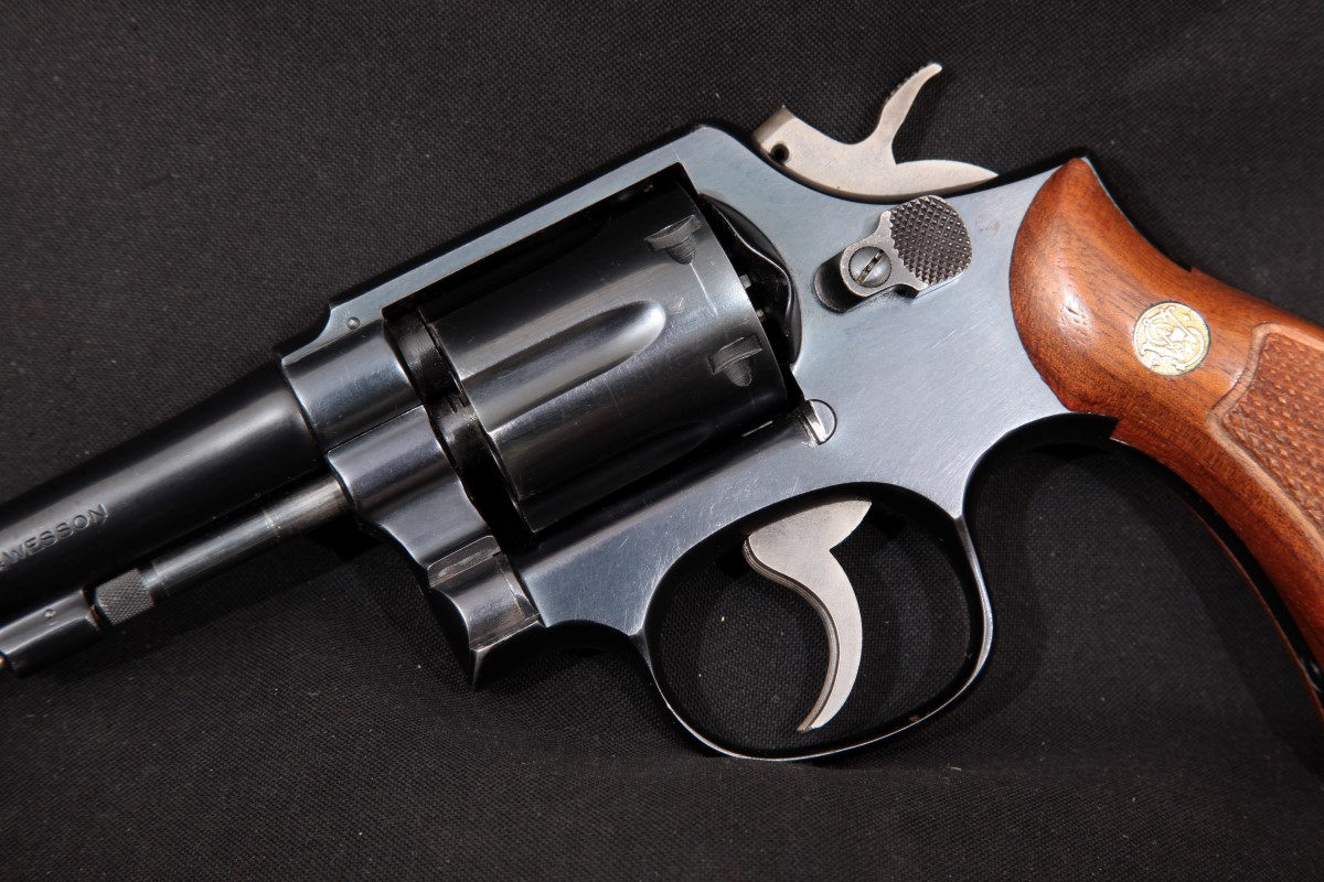 Smith & Wesson - S&W Model 10-5 The .38 Military & Police, Blue 4