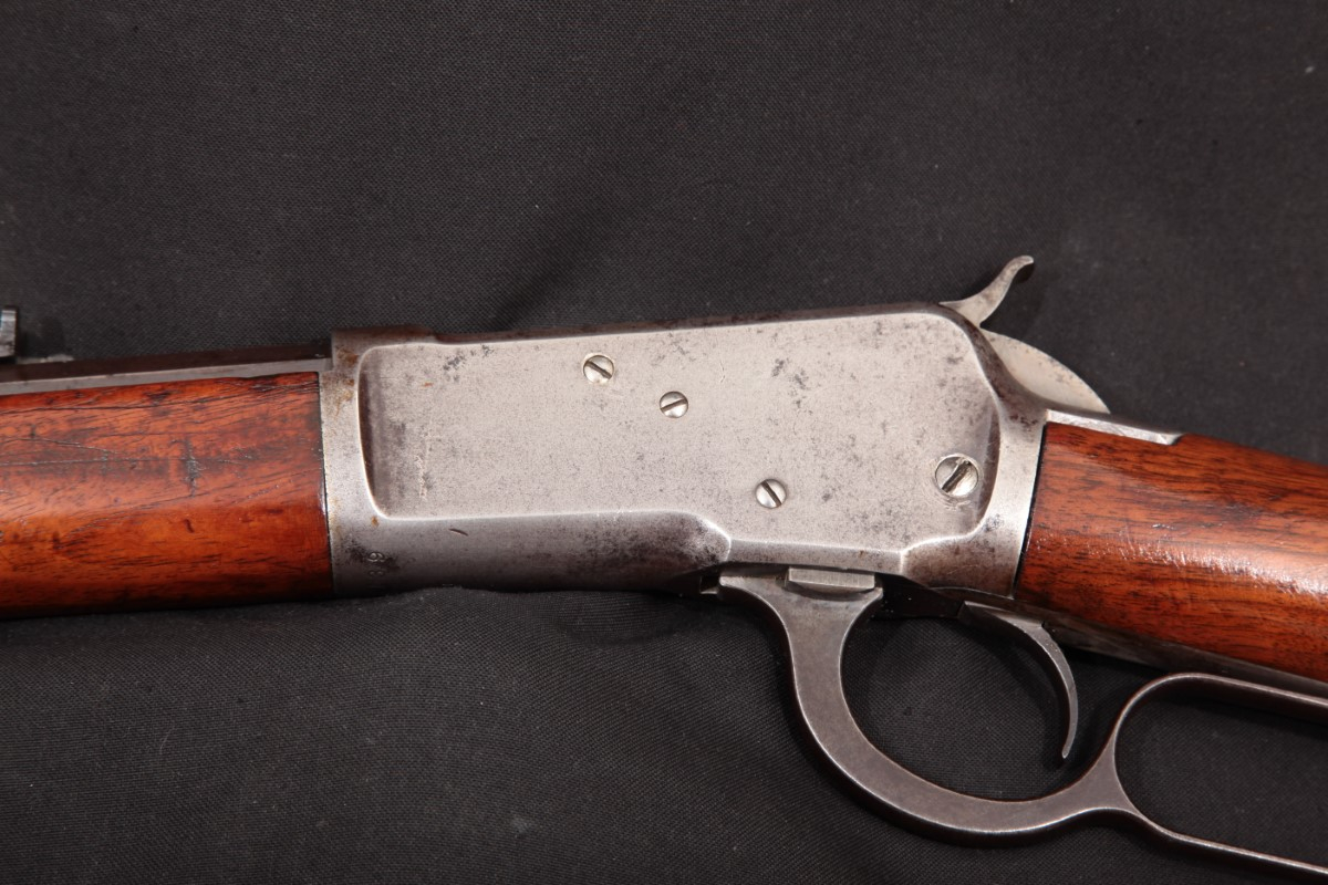Winchester Model 1892 '92, Blue 24 Octagonal Tube Magazine Lever Action Rifle, Mfd 1902 C&R .32