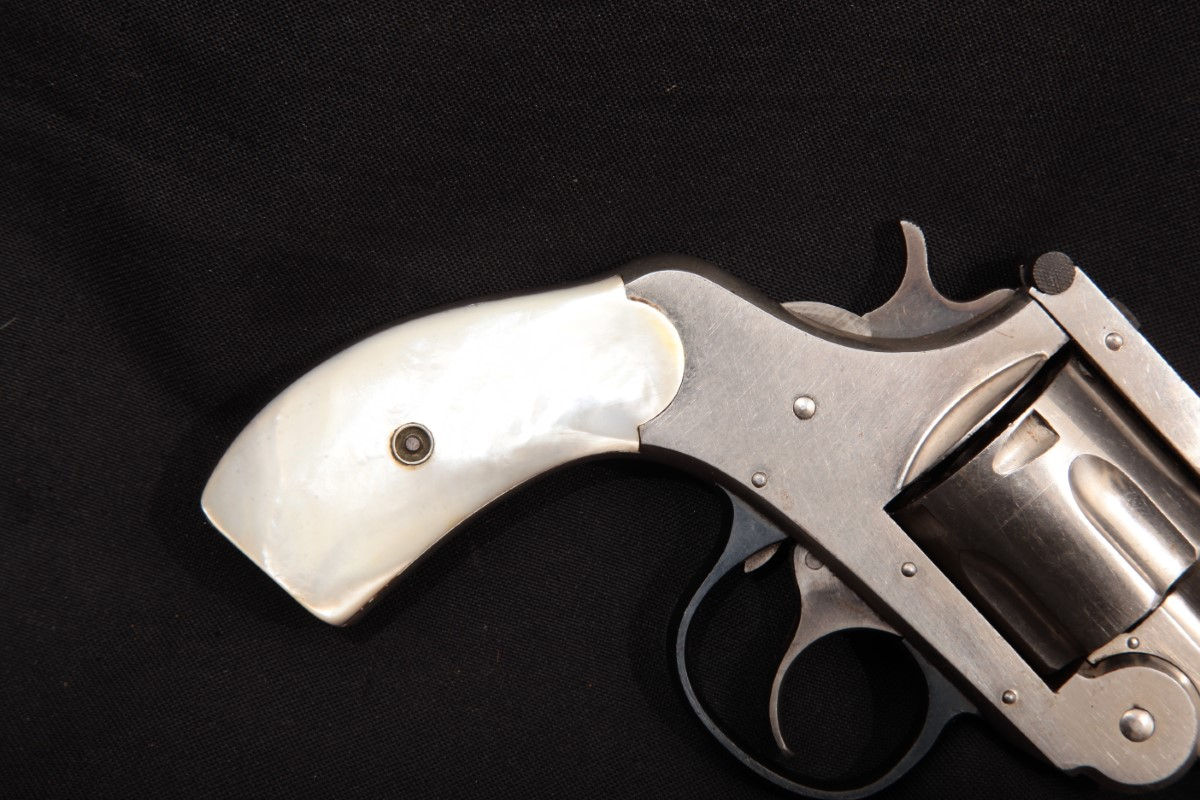 Harrington & Richardson H&R Auto Ejecting 2nd Model 5th Var. Mother Of