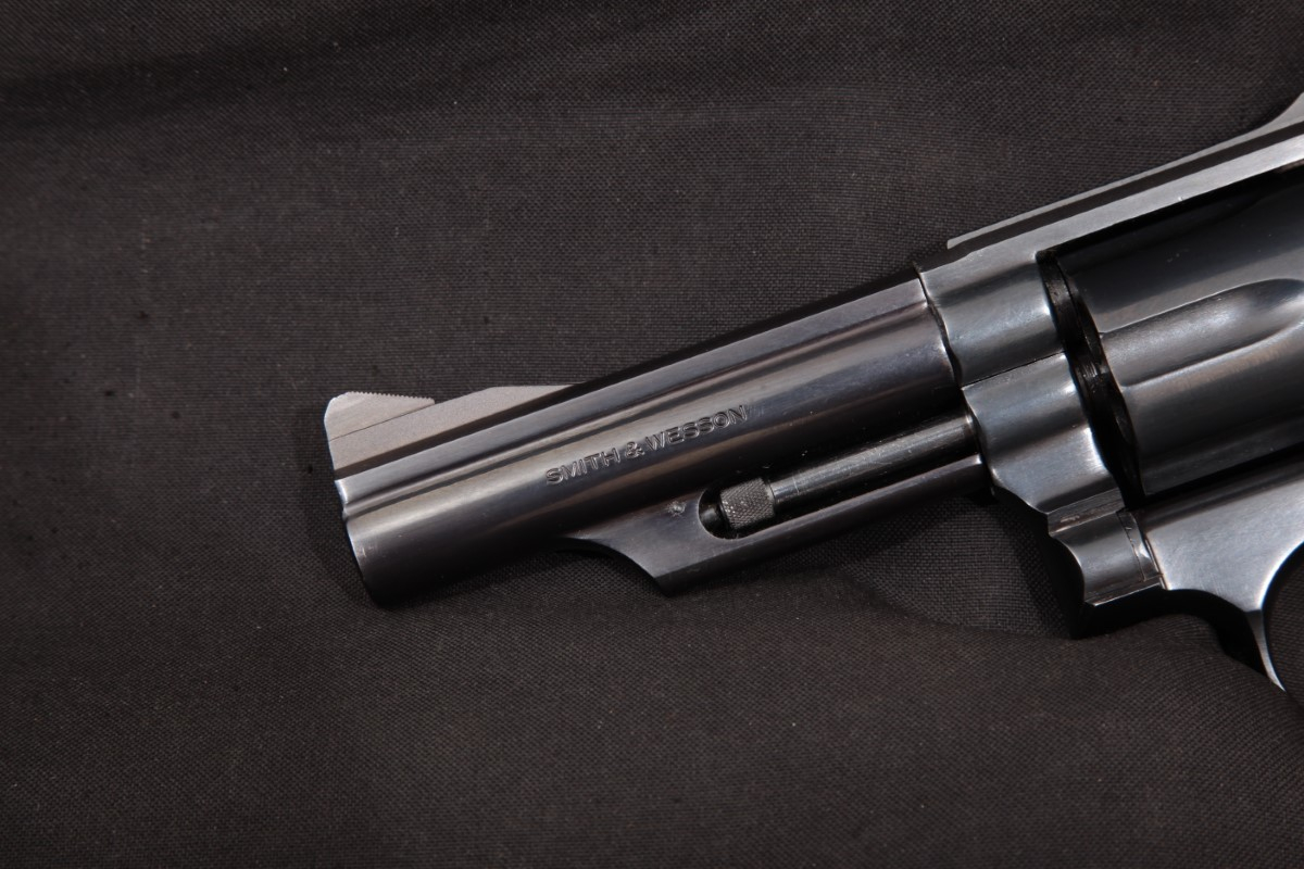 Smith & Wesson S&W Model 19-5 The 357 Combat Magnum, Blue 4