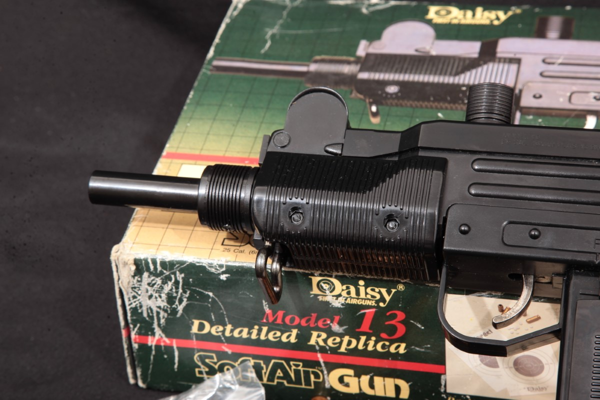 Daisy Model 13 Detailed Replica Uzi, Black 6 Magazine Fed Spring