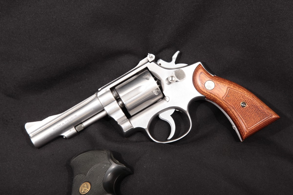 Smith & Wesson - S&W Model 67 The .38 Combat Masterpiece, Stainless 4