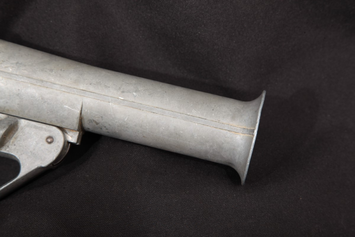 Webley & Scott No. 1 Mk. 2 Signal Pistol, Zinc Alloy 5 3/4 Webley & Scott No. 1 Mk. 2 Signal Pistol, Zinc Alloy 5 3/4