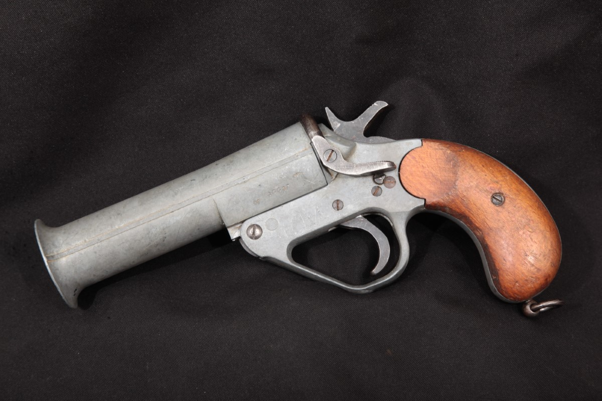 Webley & Scott No. 1 Mk. 2 Signal Pistol, Zinc Alloy 5 3/4 Webley & Scott No. 1 Mk. 2 Signal Pistol, Zinc Alloy 5 3/4