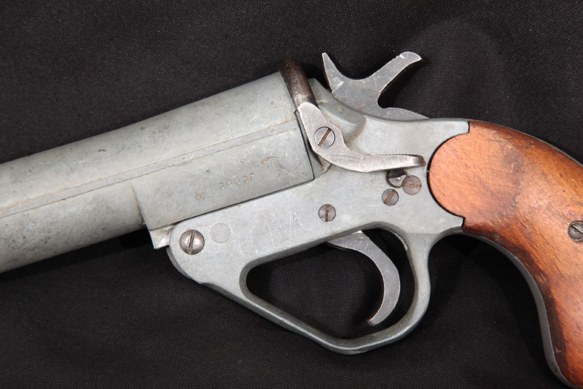 Webley & Scott No. 1 Mk. 2 Signal Pistol, Zinc Alloy 5 3/4 Webley & Scott No. 1 Mk. 2 Signal Pistol, Zinc Alloy 5 3/4