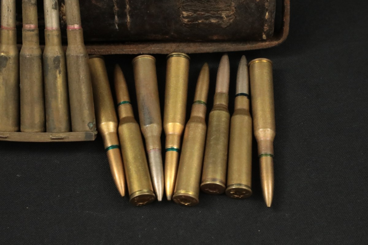 33x 6 5x50mm jap ammunition japanese chinese with 5x clips leather
