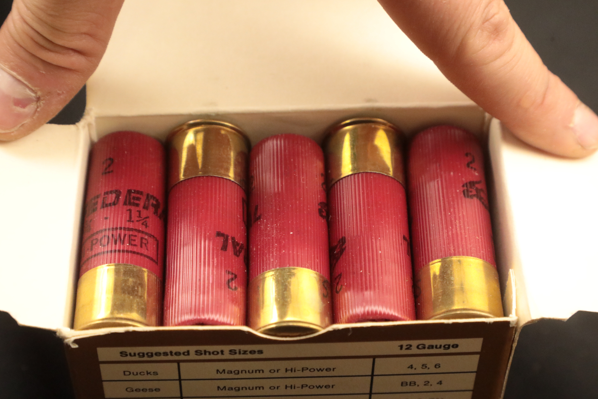 Federal Cartridge Corporation 175x 12 Gauge Ammunition Fed, Win