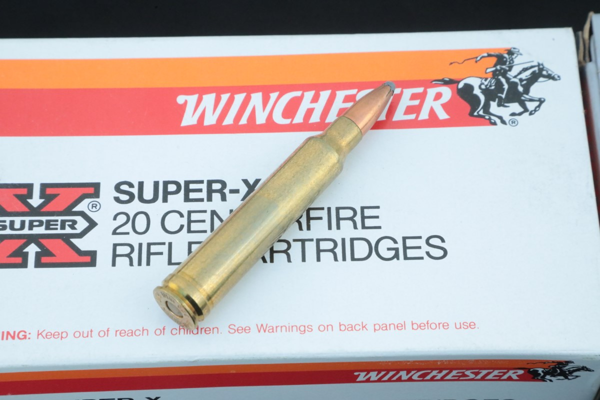 Winchester 100x .300 Win. Mag. Ammunition Win. Supreme & SuperX 180