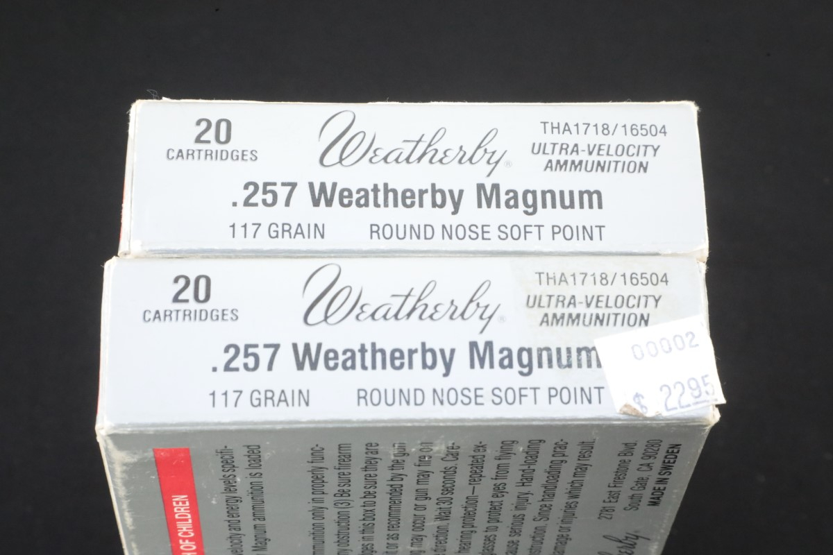 Weatherby 32x .257 Wby. Mag. Ammunition 117 Grain Jsp Rn Bullets & 8x ...