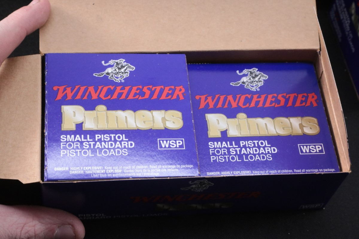 Winchester 3700x Mixed Primers Local Pickup Only Small & Large Pistol ...