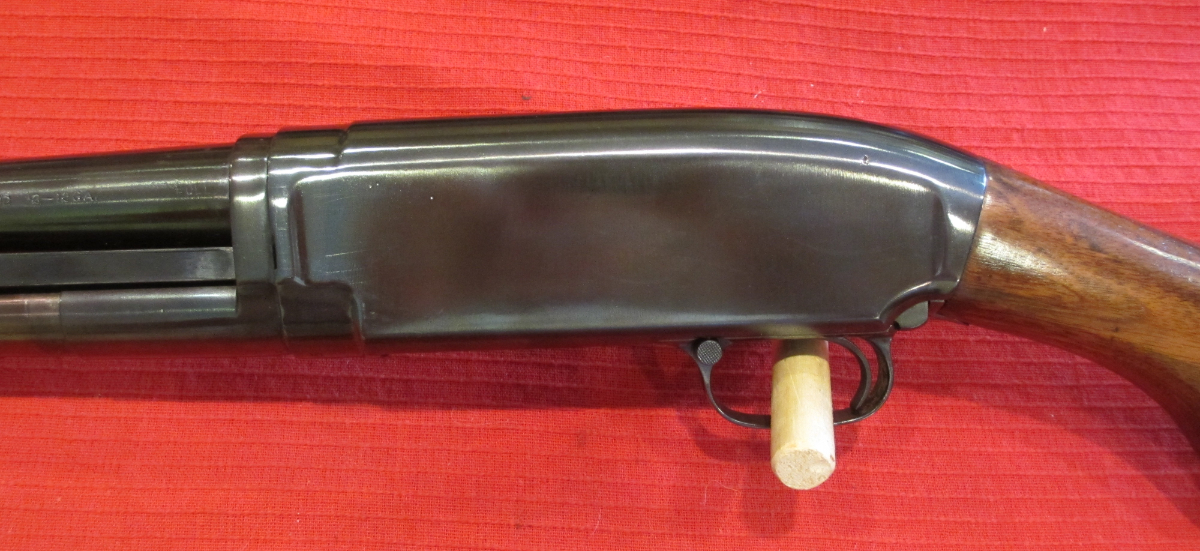 Winchester Model 12 Pump Action Shotgun 12 Gauge FULL Choke- c1921 - Picture 9
