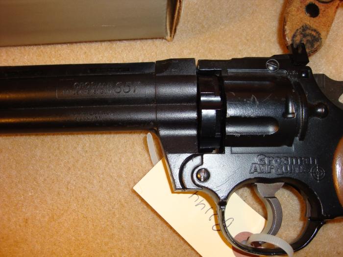 5 Bb/Pellet Gun Pistols And 1 Starter Pistol For Sale at