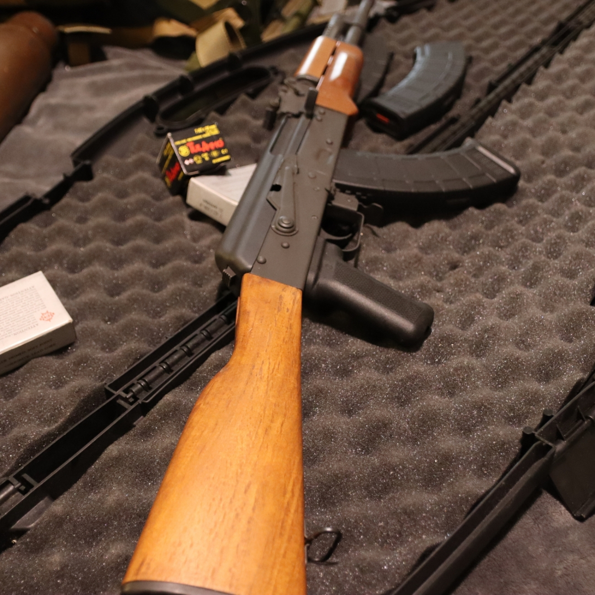 Never Fired Century Arms Vska 7.62 X 39 Light Wood Furniture 3 Magazines Included 7.62x39