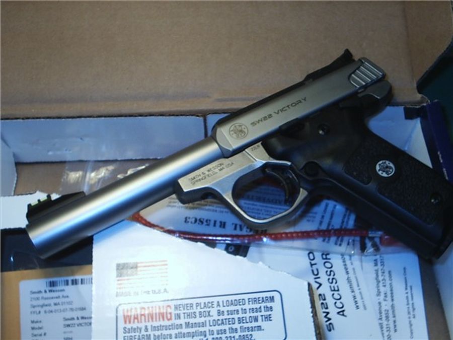 SMITH & WESSON VICTORY .22 LR - Picture 3