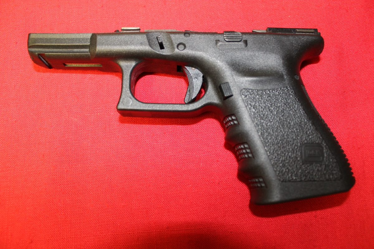 Glock Complete Frame Assembly 19 Or 23 .40 S&W For Sale at GunAuction ...