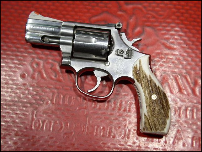 Smith & Wesson Mod. 686 2 1 2 With Stag Grips For Sale At Gunauction 