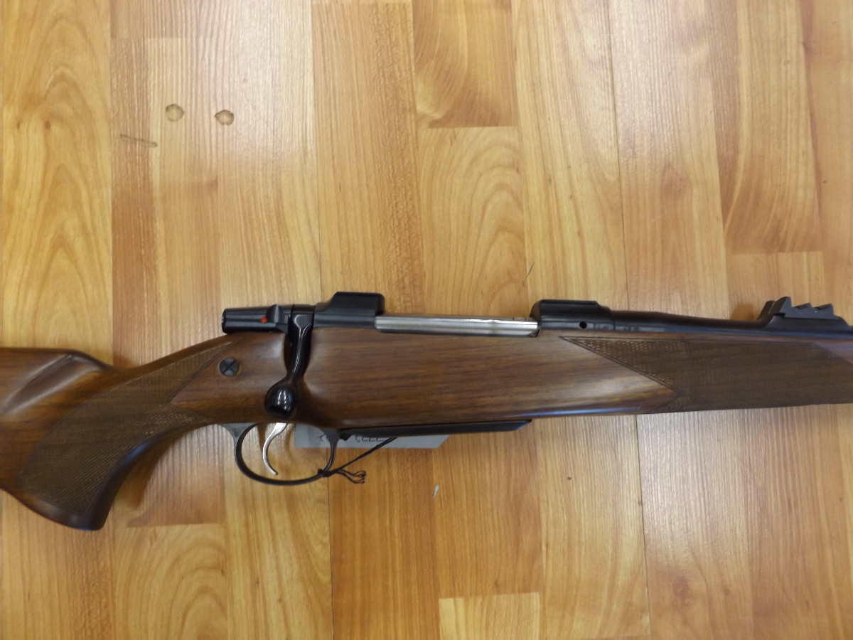 CZ Model 550 (7772-0922) .375 H&H Mag - Picture 2