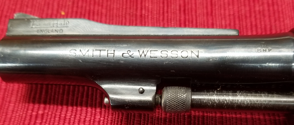 Smith & Wesson Model 38/200 