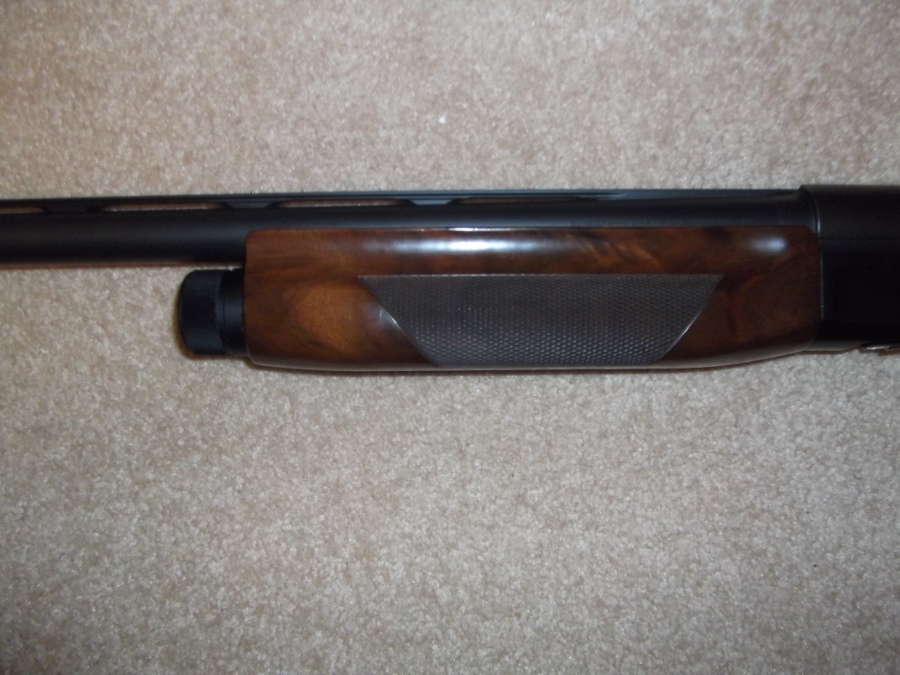 Benelli Benelli ULTRA LIGHT 12 ga. semi auto.24 inch barrel