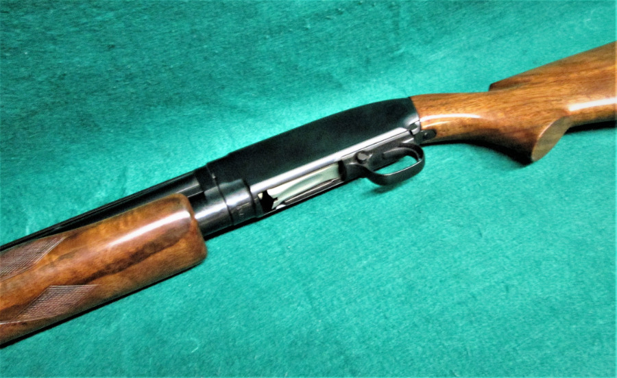 WINCHESTER REPEATING ARMS CO. - SIMMONS CUSTOM MODEL 12 W/28 INCH RIBBED BARREL. - Picture 9