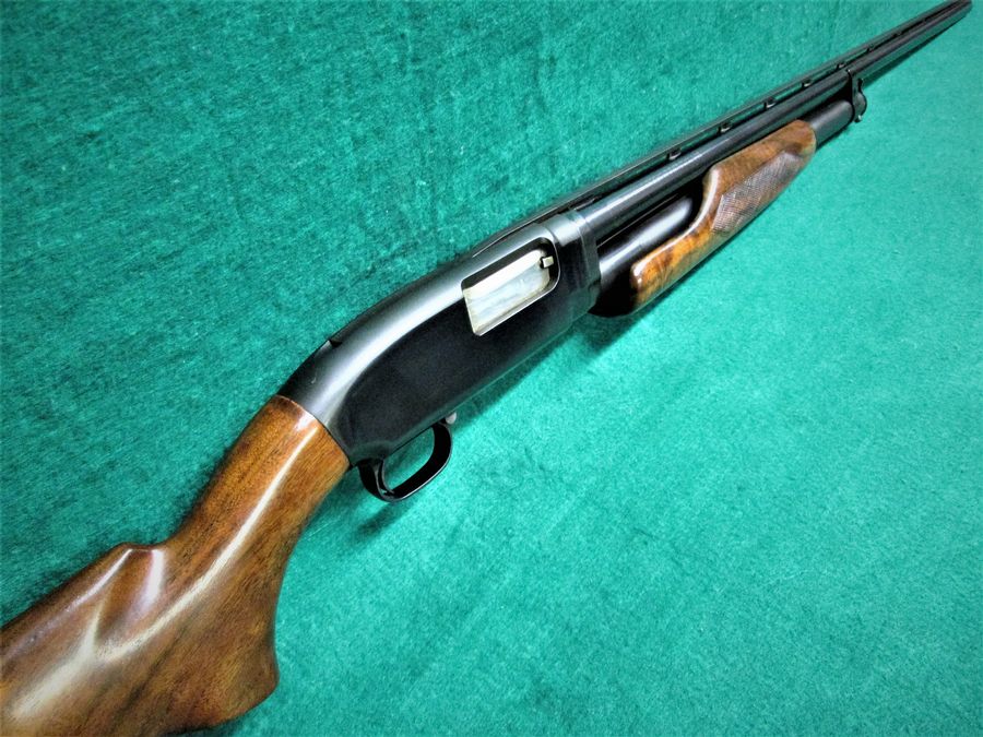 WINCHESTER REPEATING ARMS CO. - SIMMONS CUSTOM MODEL 12 W/28 INCH RIBBED BARREL. - Picture 3