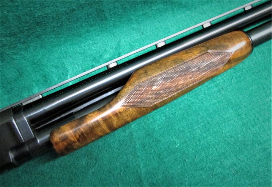 WINCHESTER REPEATING ARMS CO. - SIMMONS CUSTOM MODEL 12 W/28 INCH RIBBED BARREL. - Picture 4