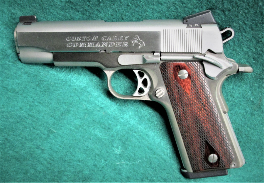 COLT MFG CO INC - STAINLESS CUSTOM CARRY LIGHTWEIGHT COMMANDER MOD. - Picture 3
