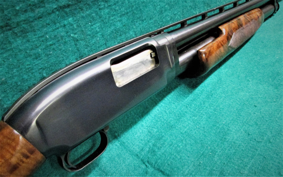 Winchester Repeating Arms Company - MODEL 12 CUSTOM TRAP W/30 INCH RIBBED BARREL FULL - Picture 3