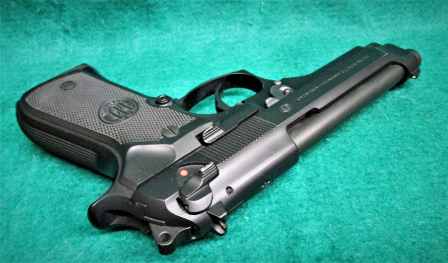 BERETTA - MADE IN ITALY - MOD. 92F W/BUILT IN LASER - 4.75 INCH BARREL 1-MAG - Picture 6