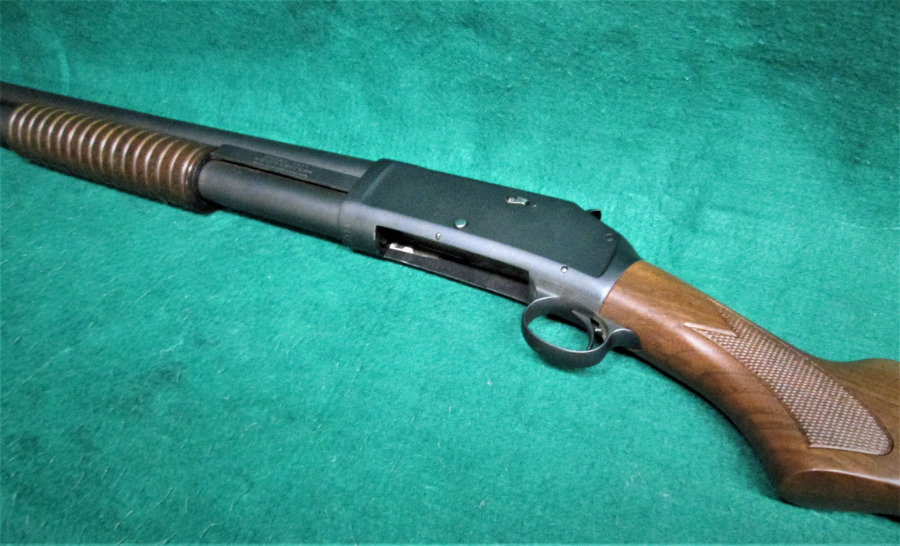 Winchester Repeating Arms Company - MODEL 1897 - VERY NICE REFINISH - MADE IN 1912 - Picture 10