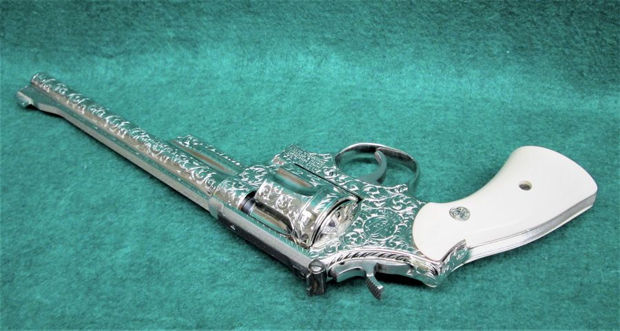 SMITH & WESSON - MODEL 27-2 ENGRAVED & NICKELED BY BOB VALADE - Picture 8