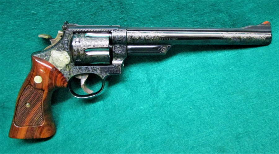 SMITH & WESSON - MOD.29-2 8.25 INCH BARREL ENGRAVED BY M. WOODSIDE - Picture 2
