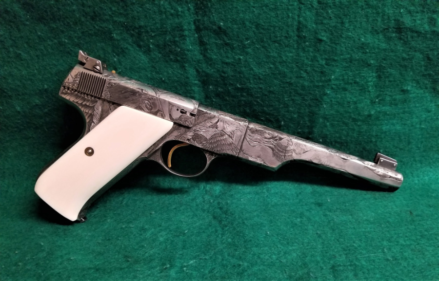 Colts Patents Arms Manufacturing Company - THE WOODSMAN MATCH TARGET FANTASY ENGRAVED BY MASTER ENGRAVER-JIM SORNBERGER W-IVORY MFG. IN 1940 BEAUTIFUL WORK OF ART! - Picture 1