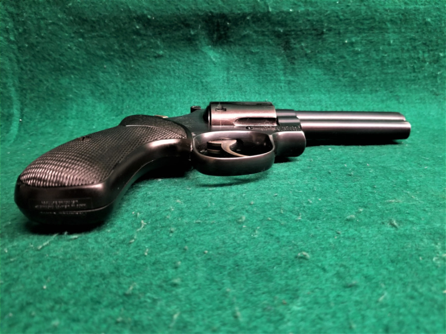 Smith & Wesson Inc Mod. 19-2 Blued Pinned & Recessed W-Colt Python 4 ...
