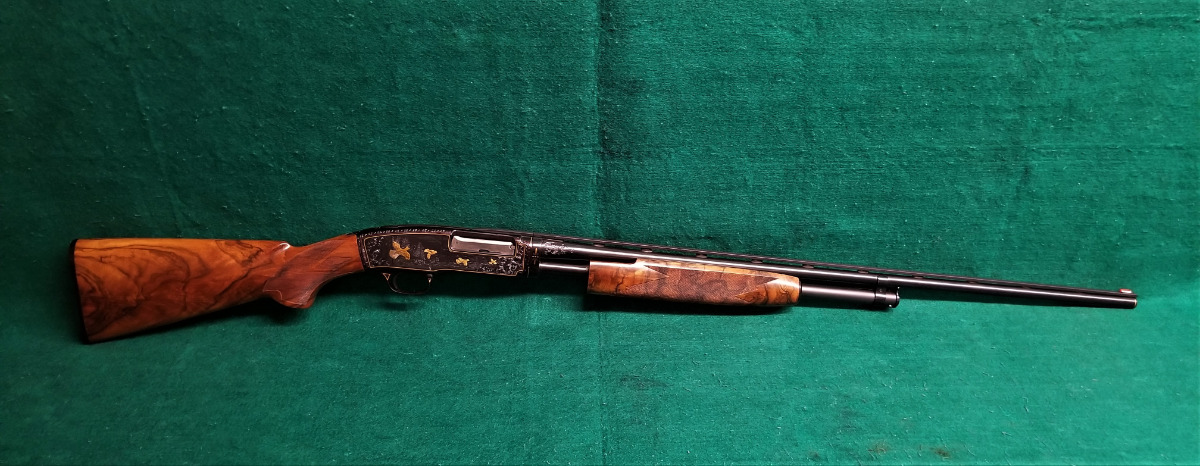 Winchester Repeating Arms Company - MOD. 42 PUMP 28 INCH BARREL ENGRAVED BY MASTER ENGRAVER CLINT FINLEY W-BEAUTIFUL ENGLISH WALNUT MFG. IN 1950 SHINY BORE! - Picture 1