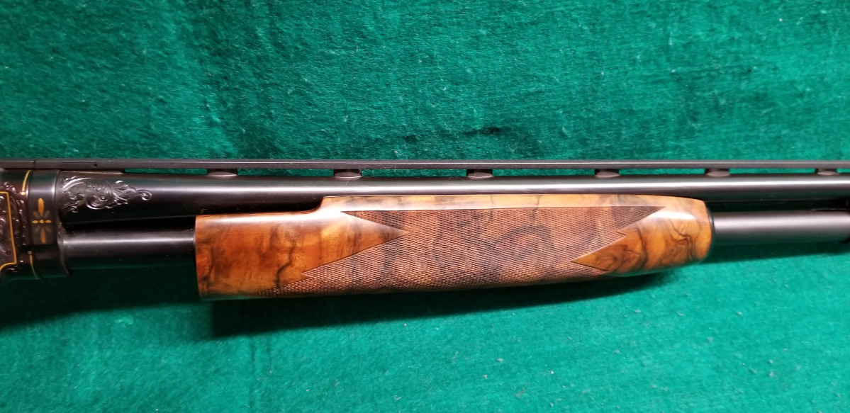 Winchester Repeating Arms Company - MOD. 42 PUMP 28 INCH BARREL ENGRAVED BY MASTER ENGRAVER CLINT FINLEY W-BEAUTIFUL ENGLISH WALNUT MFG. IN 1950 SHINY BORE! - Picture 6