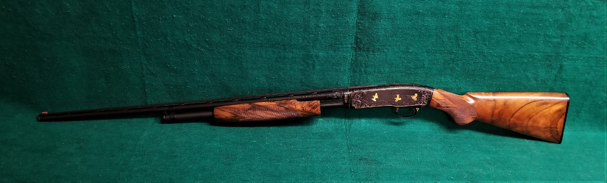 Winchester Repeating Arms Company - MOD. 42 PUMP 28 INCH BARREL ENGRAVED BY MASTER ENGRAVER CLINT FINLEY W-BEAUTIFUL ENGLISH WALNUT MFG. IN 1950 SHINY BORE! - Picture 10