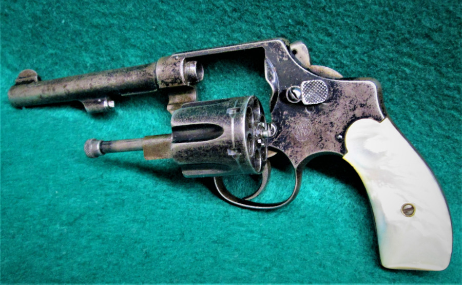 Smith And Wesson Mod Hand Ejector W Real Pearl Grips 425 Inch Barrel Blued Vintage Classic 32 S 9366