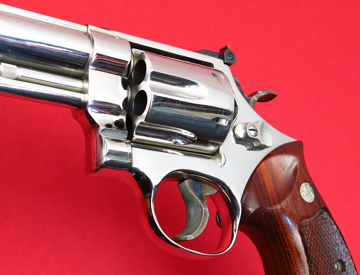 SMITH & WESSON - ~ MODEL 29-2...44 MAGNUM, 6-1/2 SMITH & WESSON - ~ MODEL 29-2...44 MAGNUM, 6-1/2