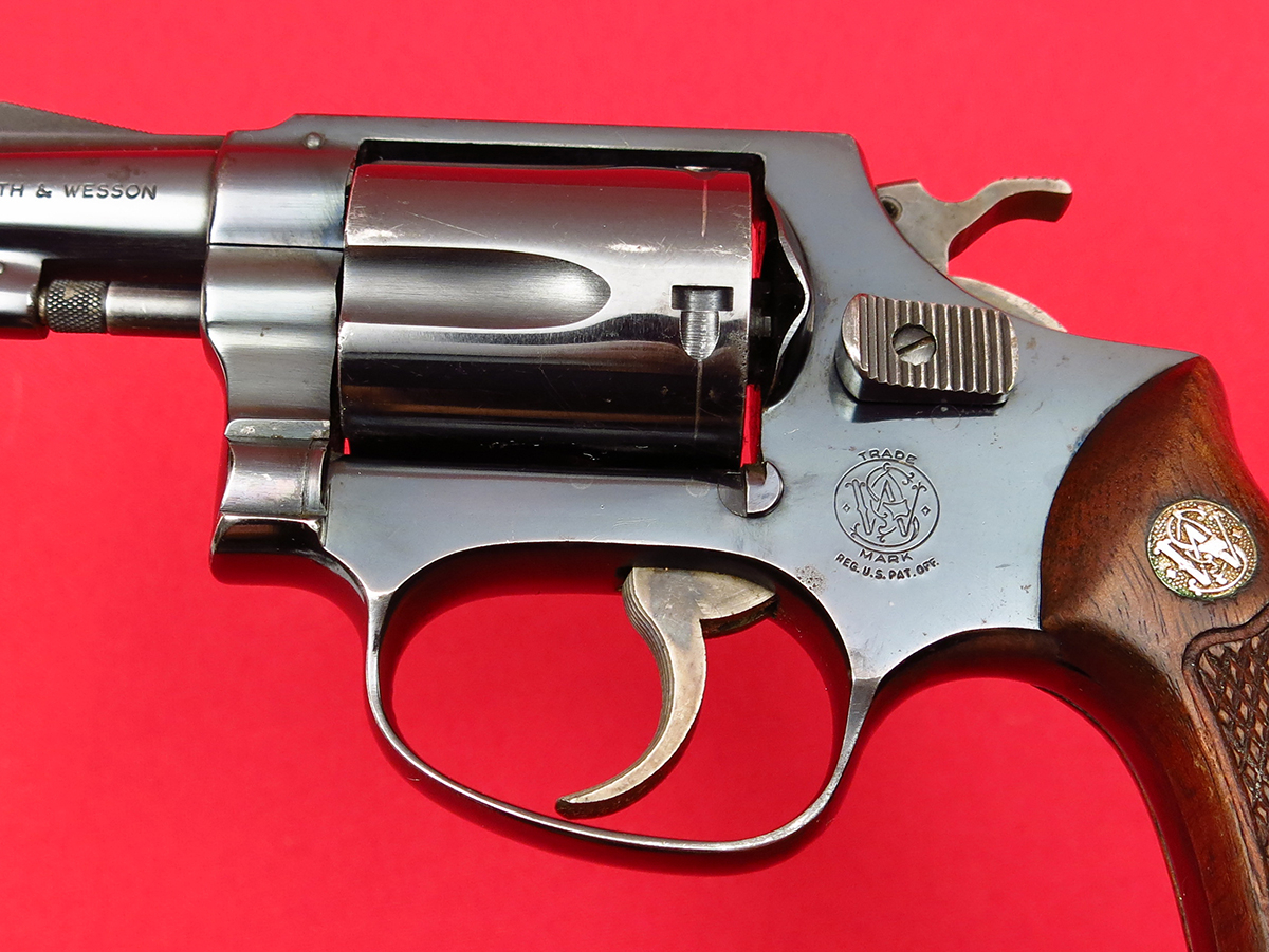 Smith & Wesson Model 36 "Chiefs Special" .38 Snubby...Flat Latch, All