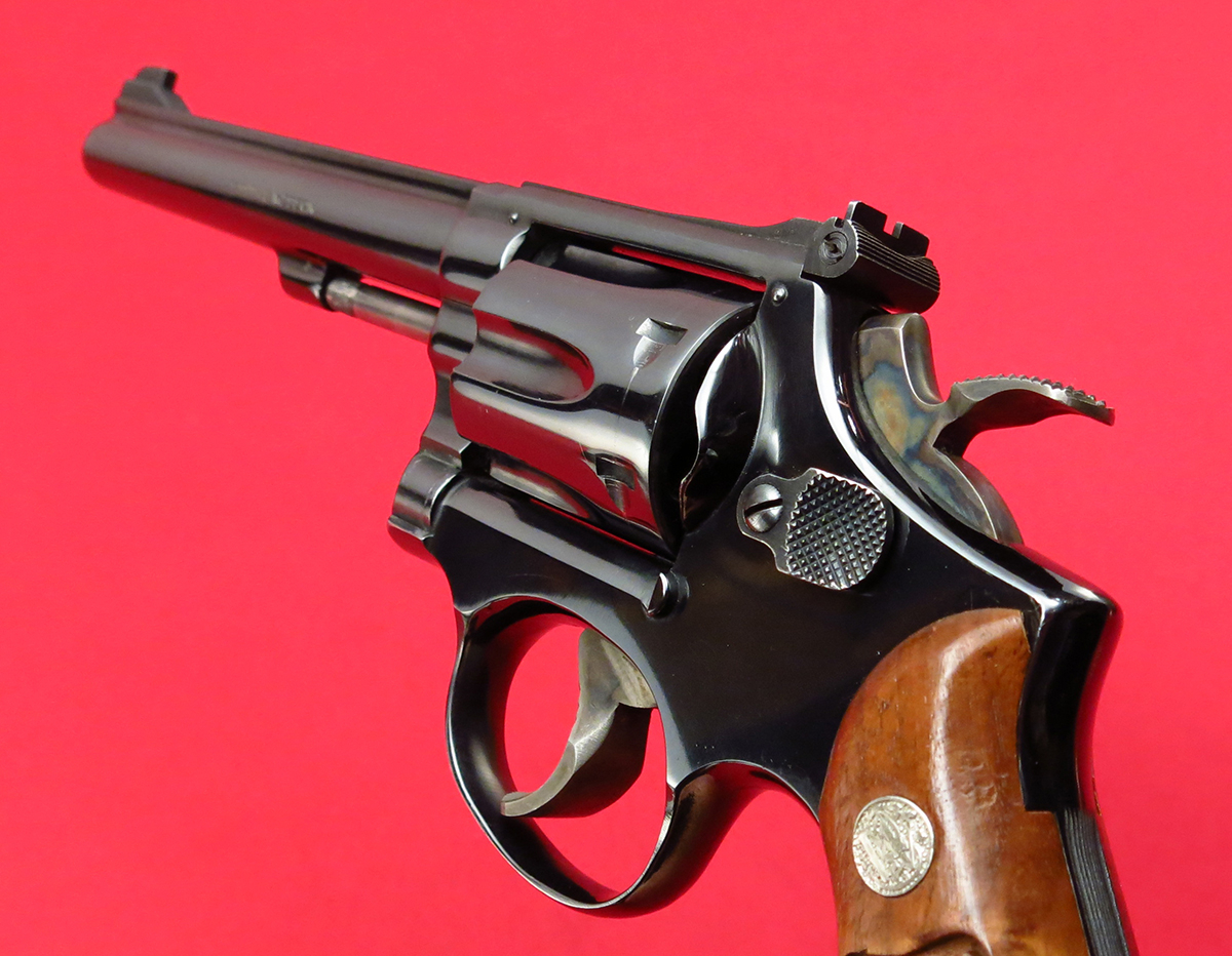 Smith & Wesson MODEL 17-3 K22 TARGET... PRE-LOCK, PINNED & RECESSED W/ BOX & EXTRA STOCKS... MFD 1975, NO RESERVE .22 LR - Picture 4