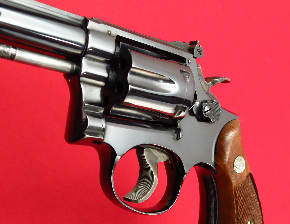 Smith & Wesson MODEL 17-3 K22 TARGET... PRE-LOCK, PINNED & RECESSED W/ BOX & EXTRA STOCKS... MFD 1975, NO RESERVE .22 LR - Picture 6