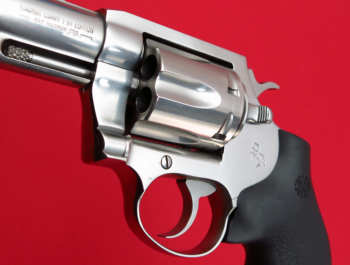 Colt Magnum Carry 1st Edition...1-Of-300...2