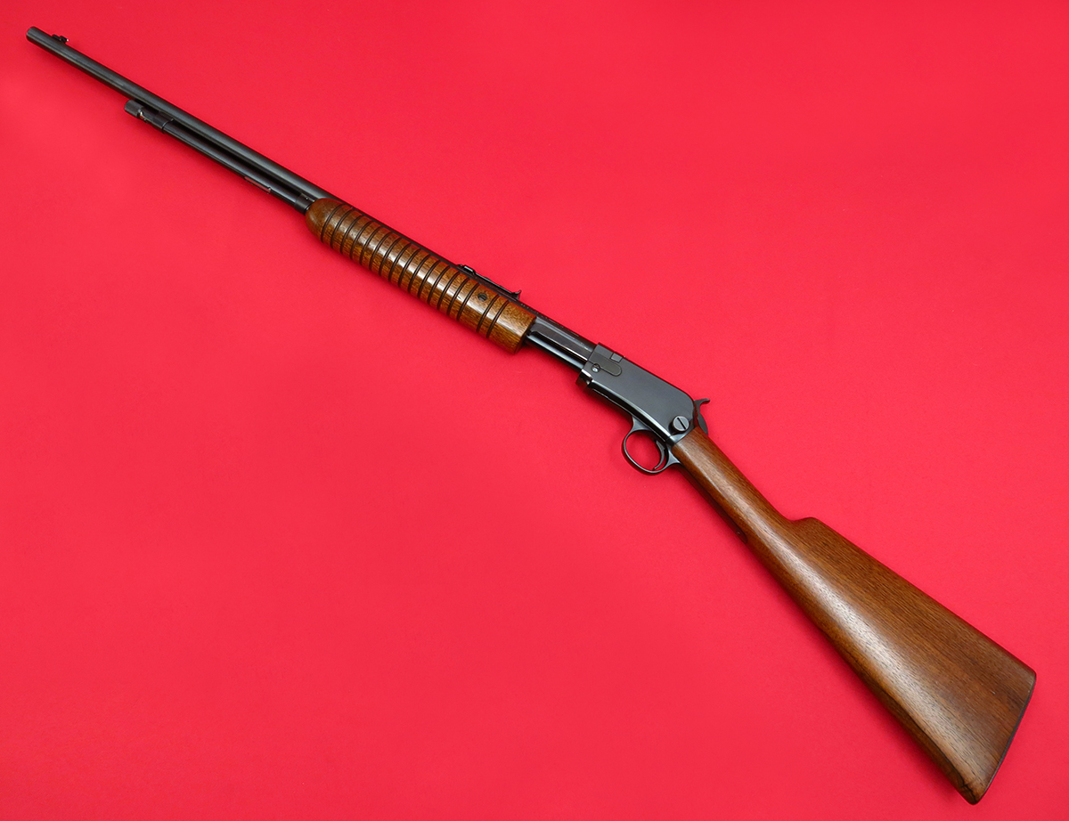 Winchester MODEL 62A... CLASSIC .22 S-L-LR TAKEDOWN PUMP... BEAUTIFUL SHAPE... MFD 1942, C&R OK .22 LR - Picture 2