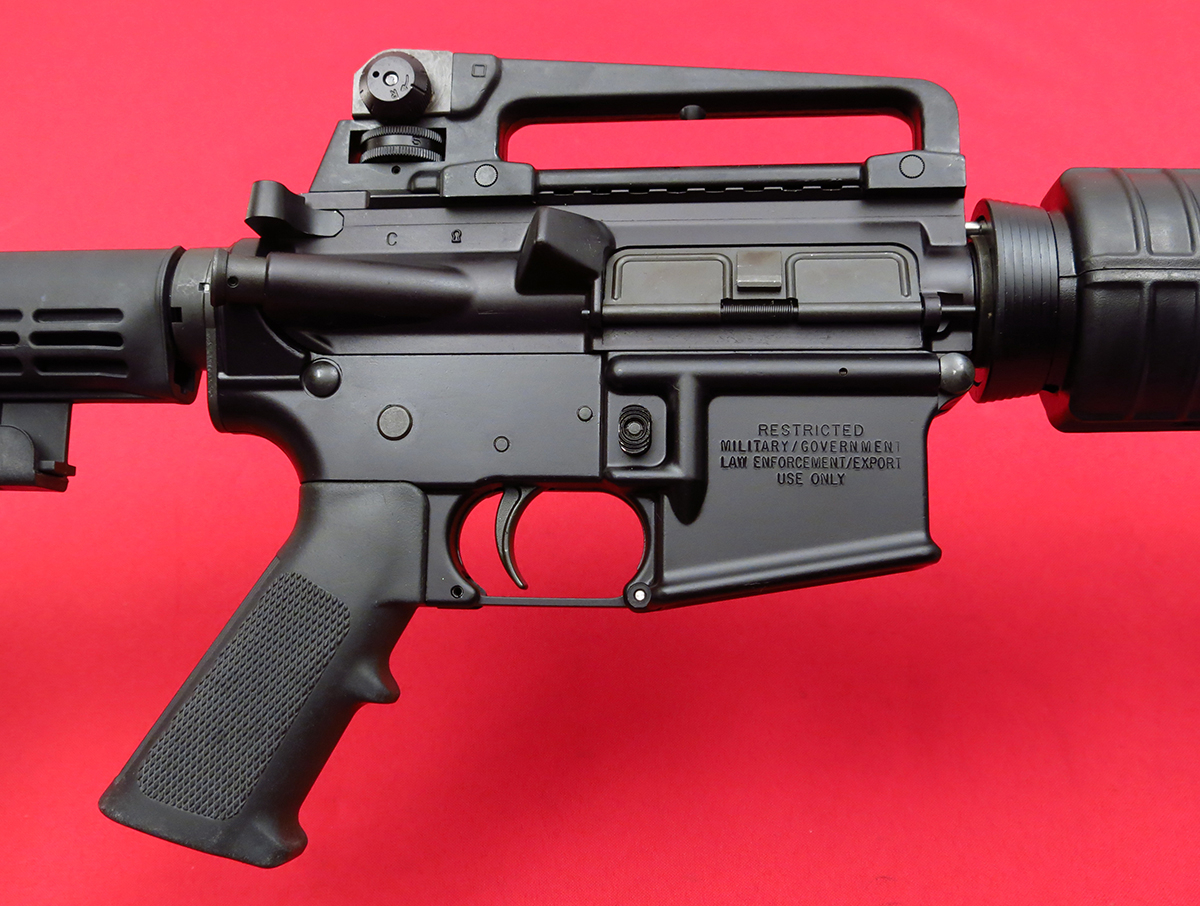 Colt Ar15/M4 Model Le6920 Law Enforcement Carbine W/ "Restricted