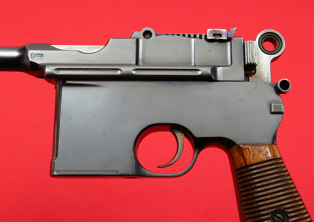 Mauser C96 BROOMHANDLE... SCARCE FLATSIDE VARIATION... ORIGINAL & ALL MATCHING INCLUDING HOLSTER/STOCK... MFD 1900, C&R OK 7.63x25mm Mauser - Picture 6