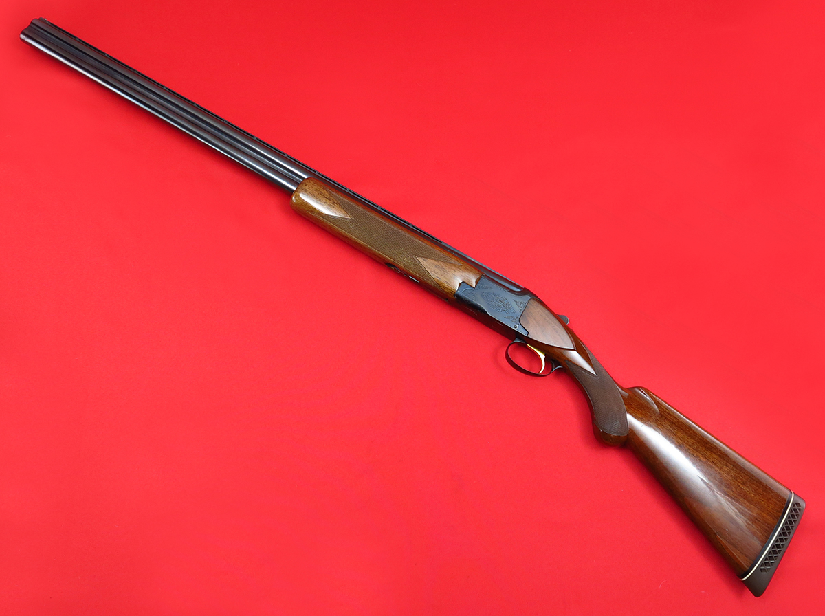 Browning SUPERPOSED MAGNUM...30-INCH BBLS, IMP CYL/FULL, 3-INCH CHAMBERS... MFD 1969, C&R OK... NO RESERVE 12 GA - Picture 2