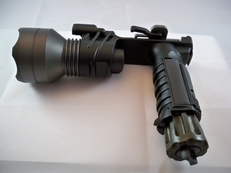 Surefire Ldm Type M900ab Flashlight C4 Led AR-15 ...